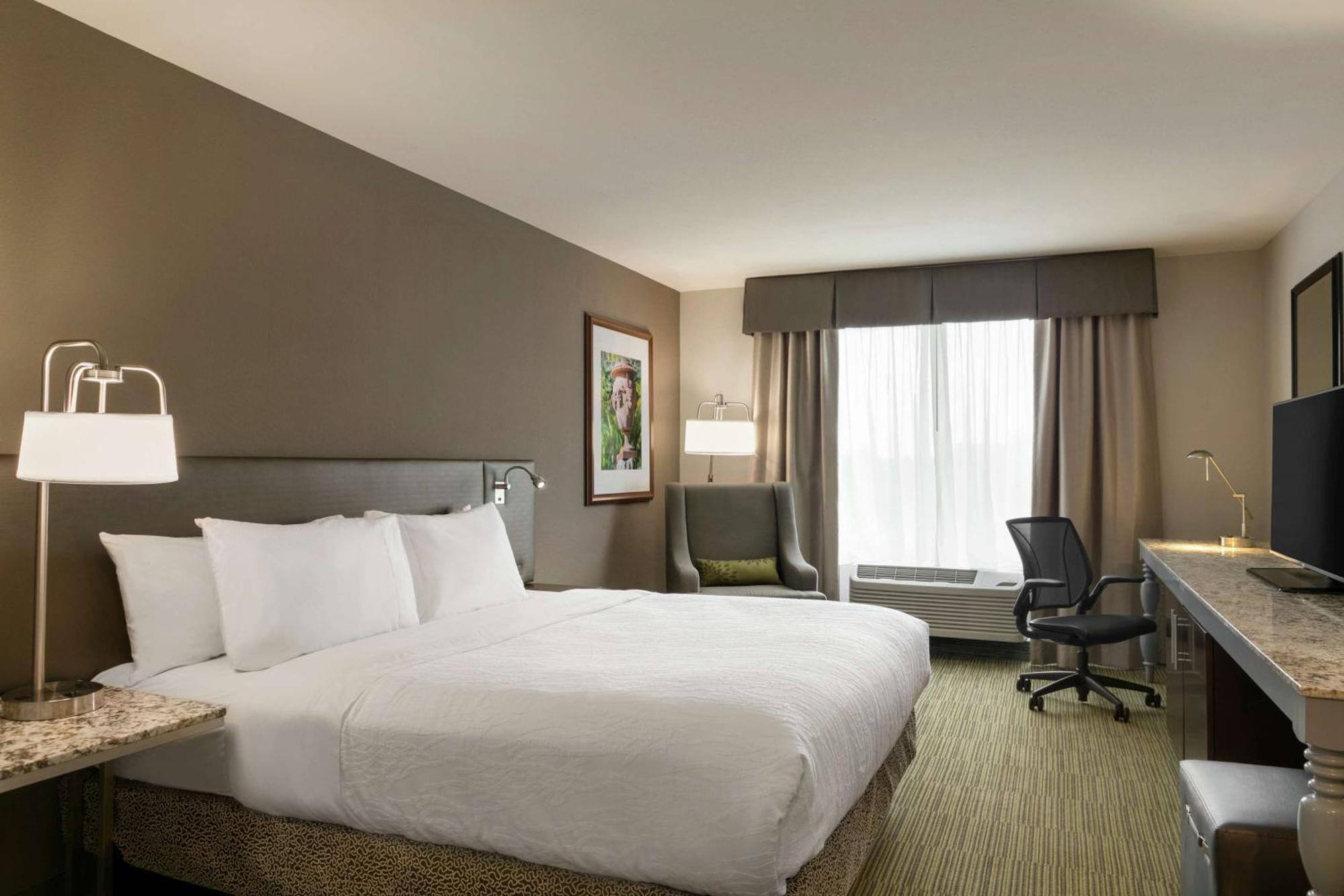 Hilton Garden Inn Statesville Exterior photo